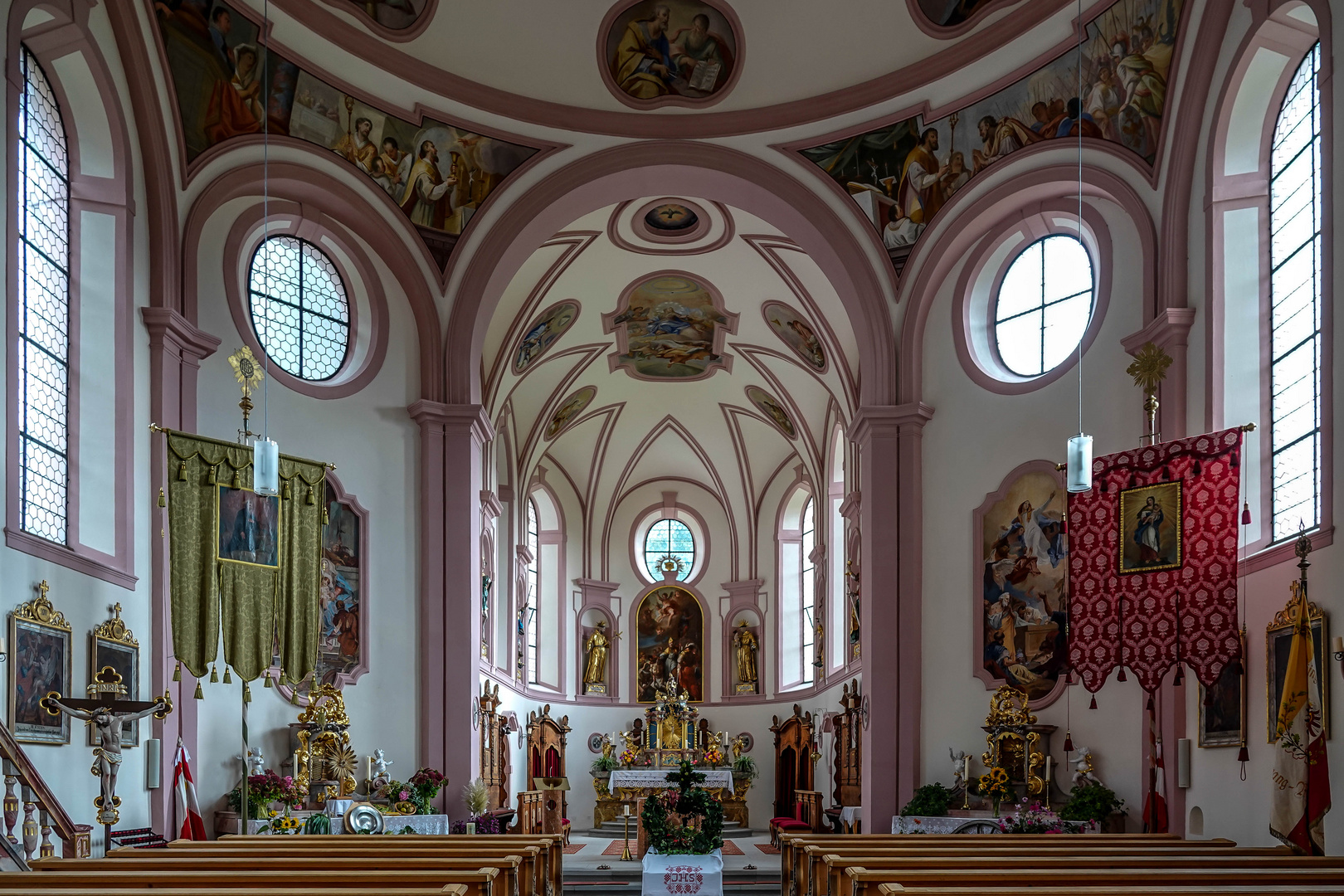 Pfarrkirche von Pinswang / Tirol