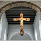 Pfarrkirche zum Heiligen Kreuz - Hi " Blick zum Kreuz Christi, in einem ganz besonderem Licht.."