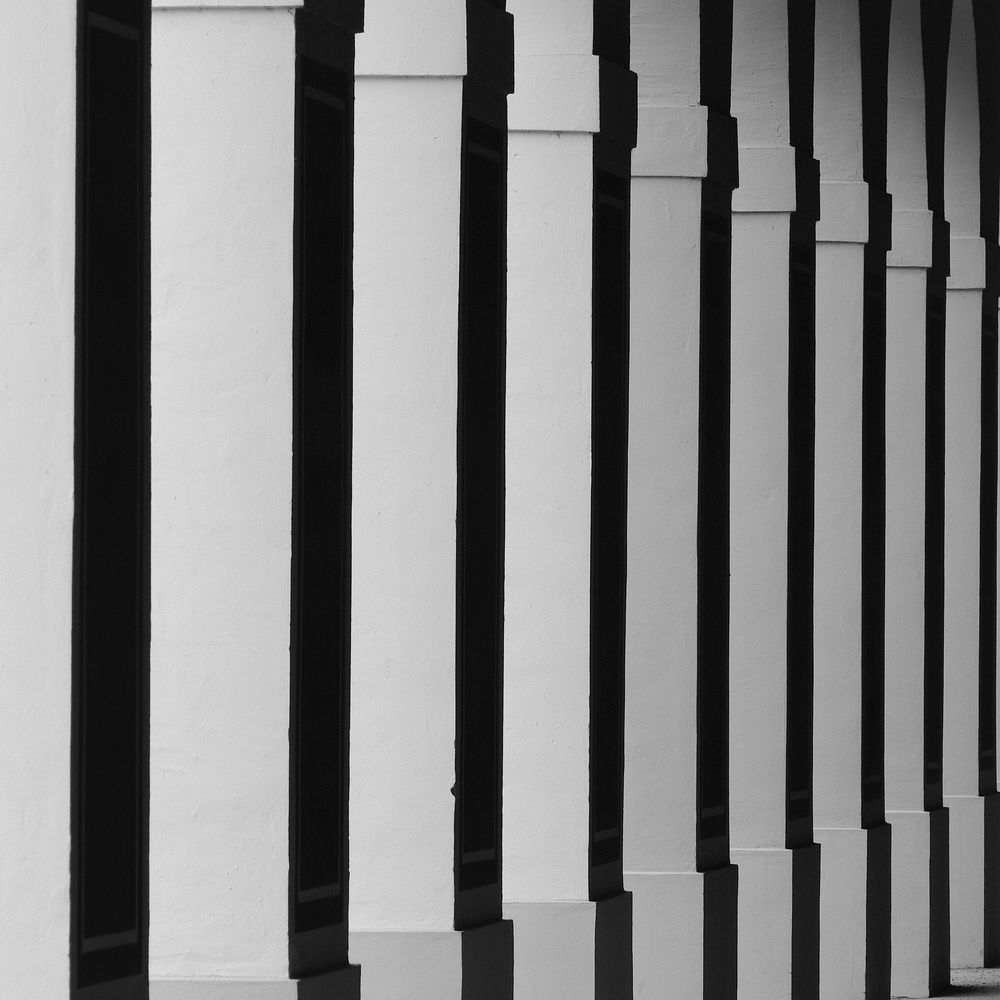 Pfeiler Foto & Bild sw, monochrome, abstrakt Bilder auf