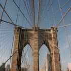 Pfeiler der Brooklyn Bridge in New York