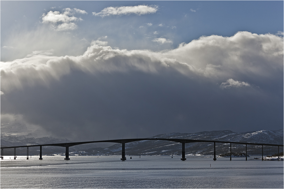 PFEILERBRÜCKE FINNSNES