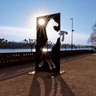 Pferdeskulptur mit Sonnenstern im Biebricher Schlosspark