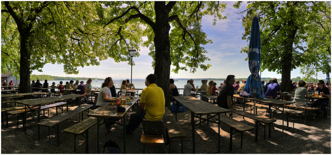 Pfingsten im Biergarten...