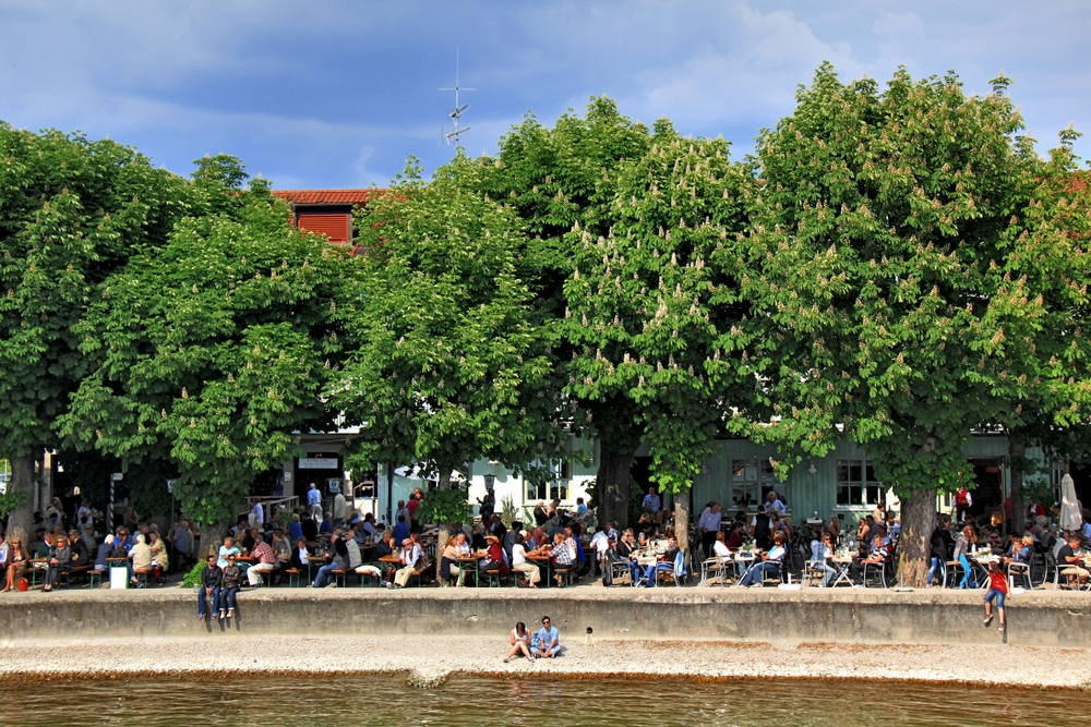 Pfingstmontag im Biergarten