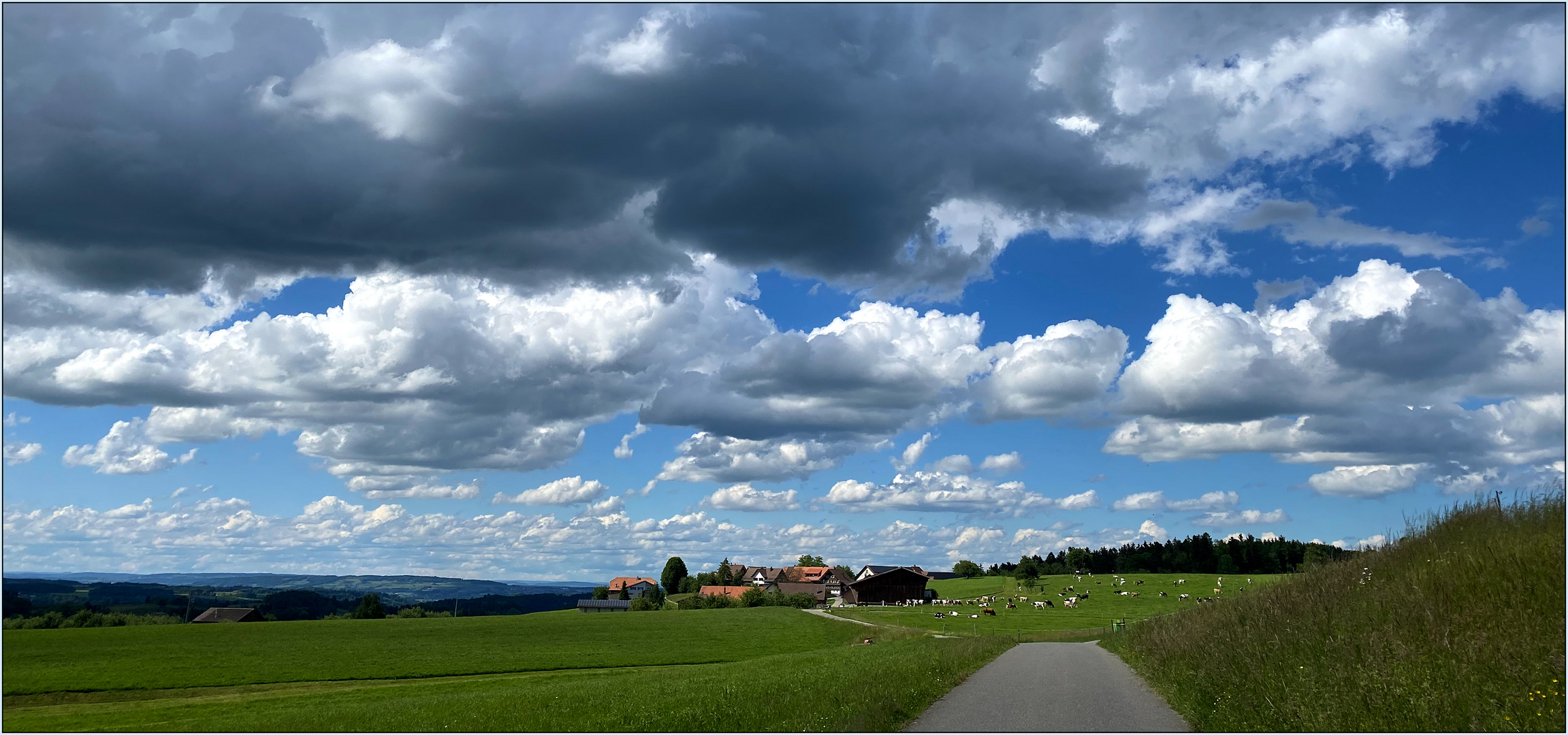 Pfingstspaziergang in einer friedvollen Welt