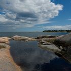 Pfütze vor Schweden`s Ostseeküste