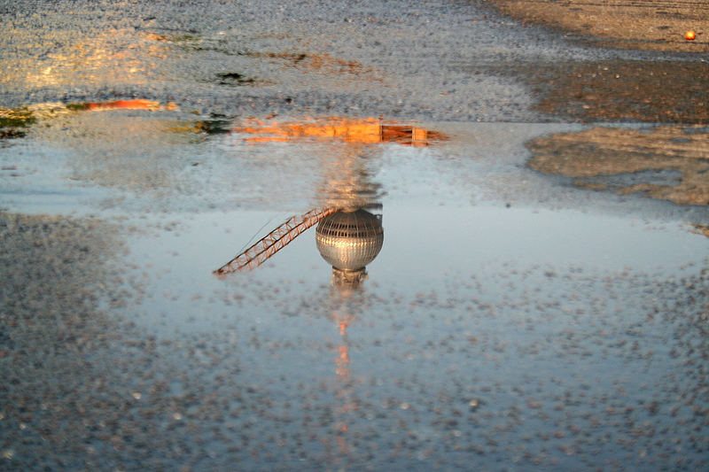 Pfützlein, Pfützlein auf´m Beton, wer ist der ...