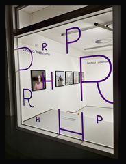 P_Galerie Fenster HH p30-259-col +Text