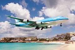 PH-BFA Boeing 747-406 bei der Landung in SXM St. Maarten