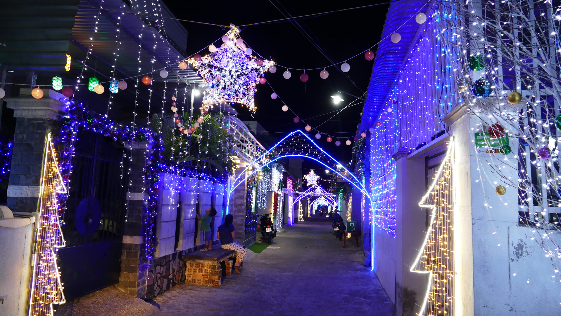   Phan Thiet Christmas decoration