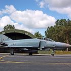 Phantom - F4 des JG 71 “Richthofen“ vor ihrer “natürlichen Behausung“.