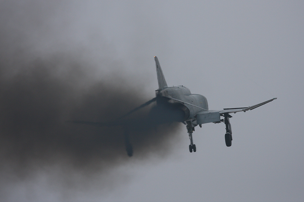 phantom-f4-power-95c3ec9d-5bb2-4ea4-bef5-2e02d1165f2b.jpg?width=1000