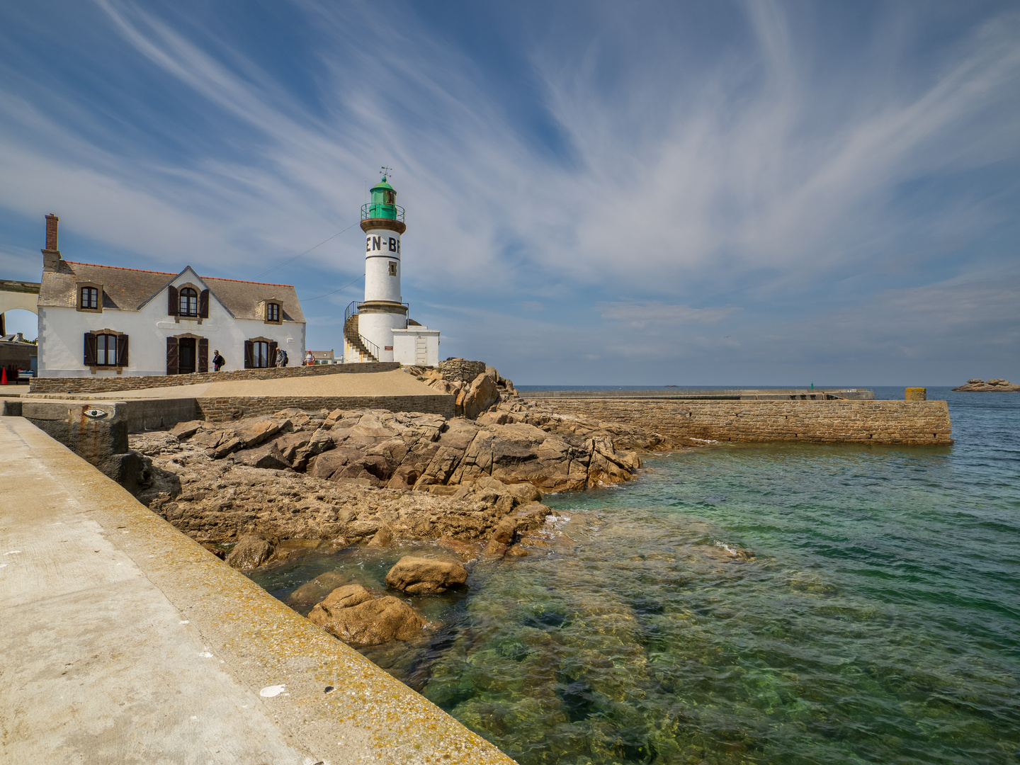 Phare de Men Brial (bretonisch : Ar Mên Brial)