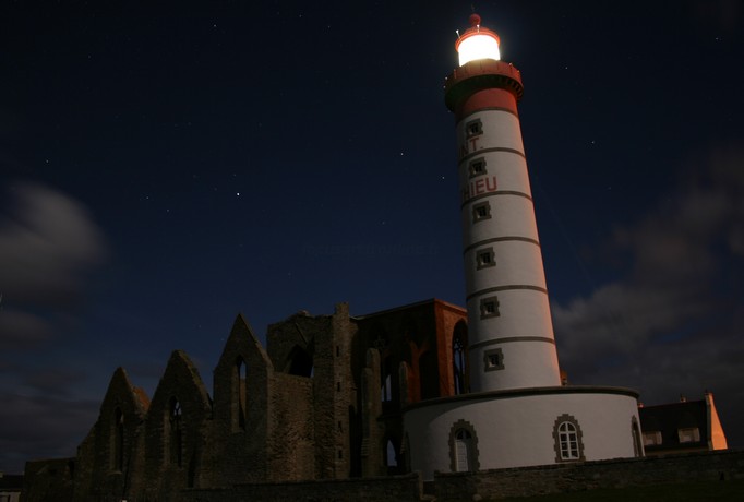 Phare de nuit