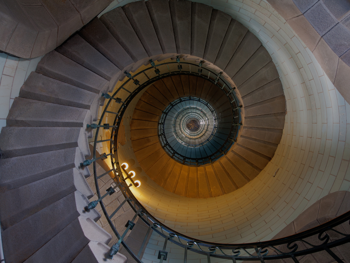 Phare d'Eckmühl in der Bretagne