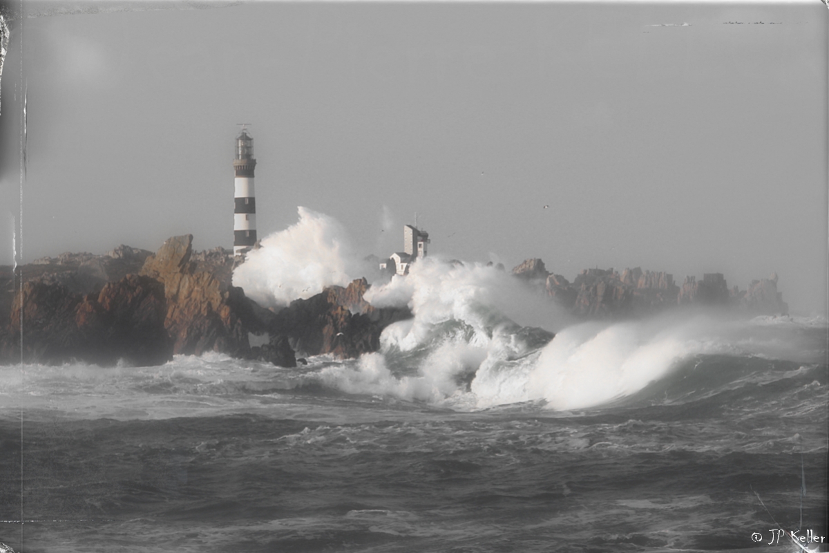 "Phare du Créac'h" or "Kreac'h lighthouse" or "Créac'h lighthouse" is a lighthouse in Ushant, France