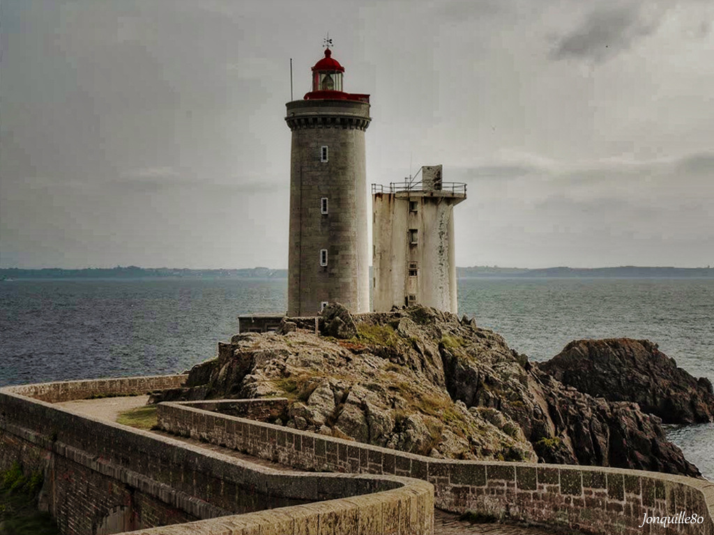 Phare du Petit Minou à l'entrée de la rade de Brest