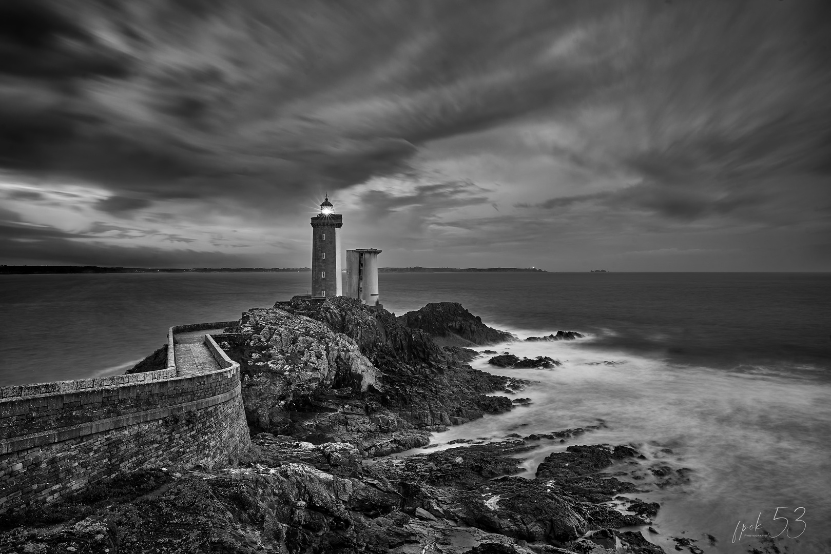 Phare du petit Minou s/w