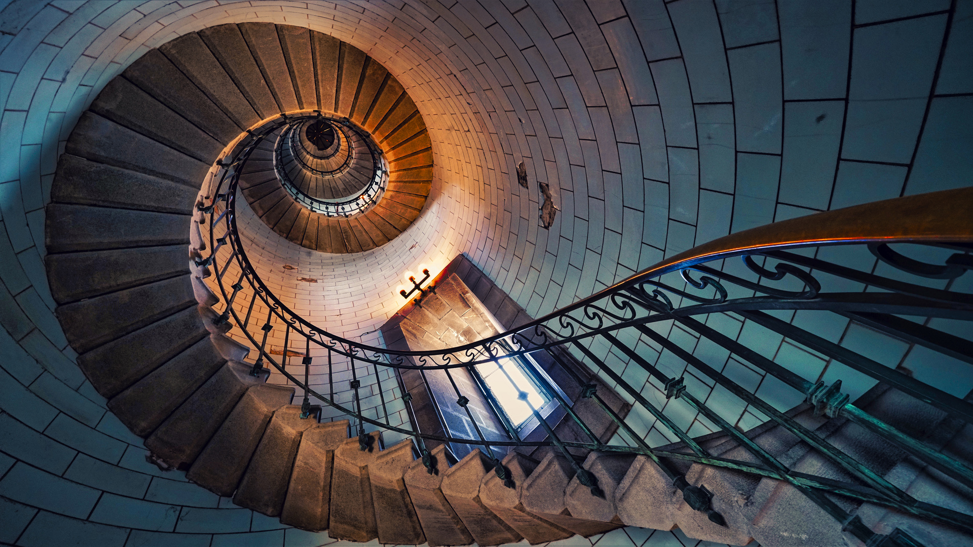 Phare Eckmuhl Lighthouse