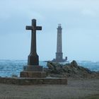 Phare et croix