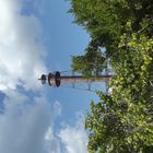 phare et nuages