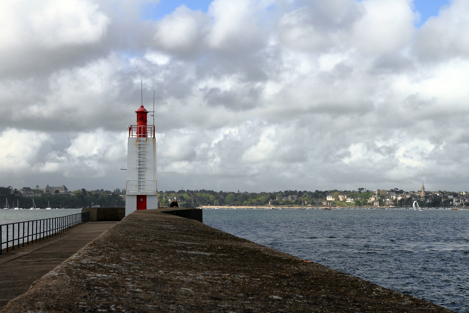 Phare Môle des Noires