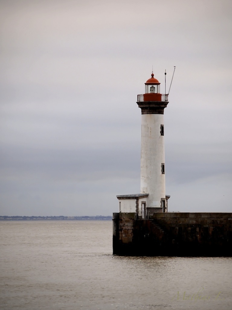 Phare (Saint-Nazaire)