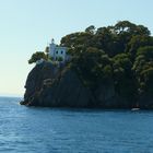 PHARE SUR LA GRANDE BLEUE