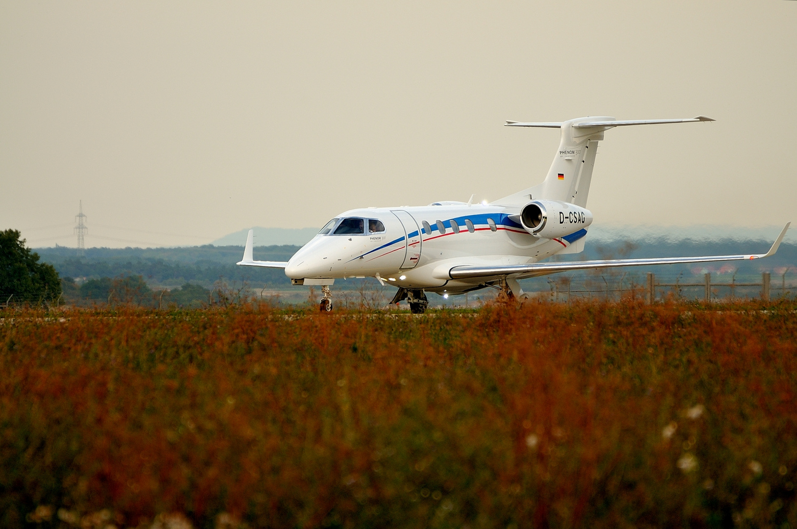 Phenom 300