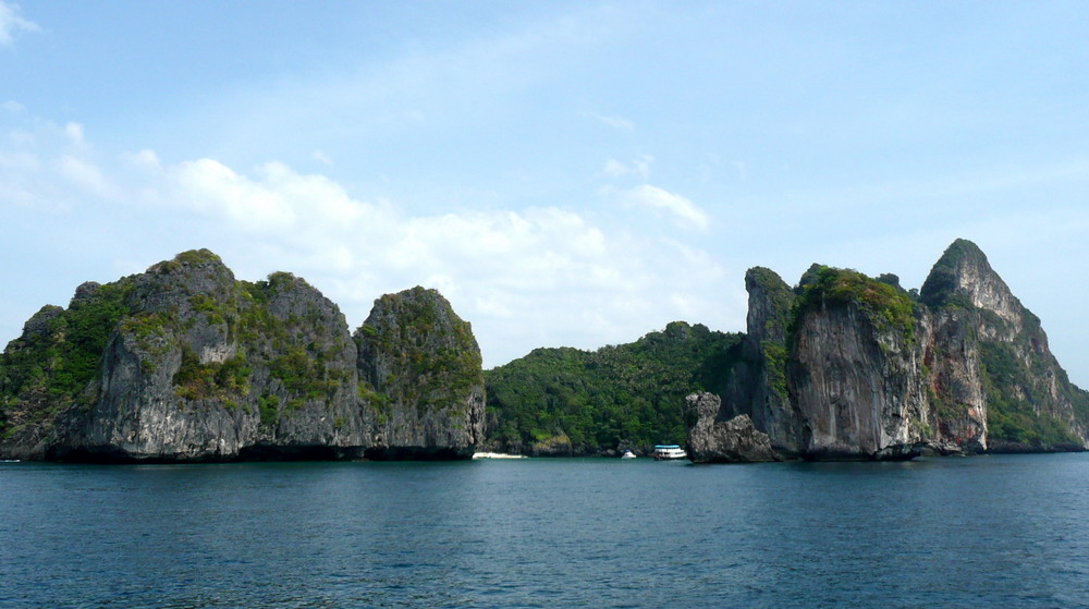 phi phi islands