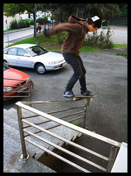 PHILIPP - FEEBLE GRIND RAILBIEGER