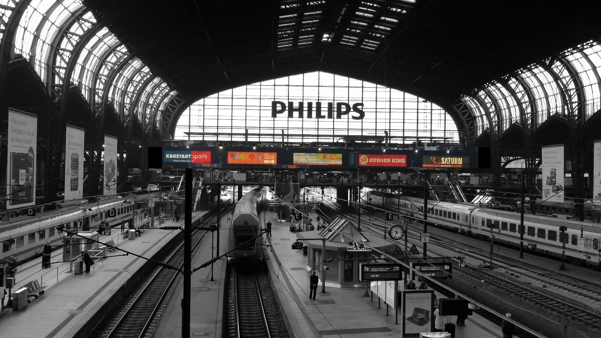 PHILIPS am Hauptbahnhof