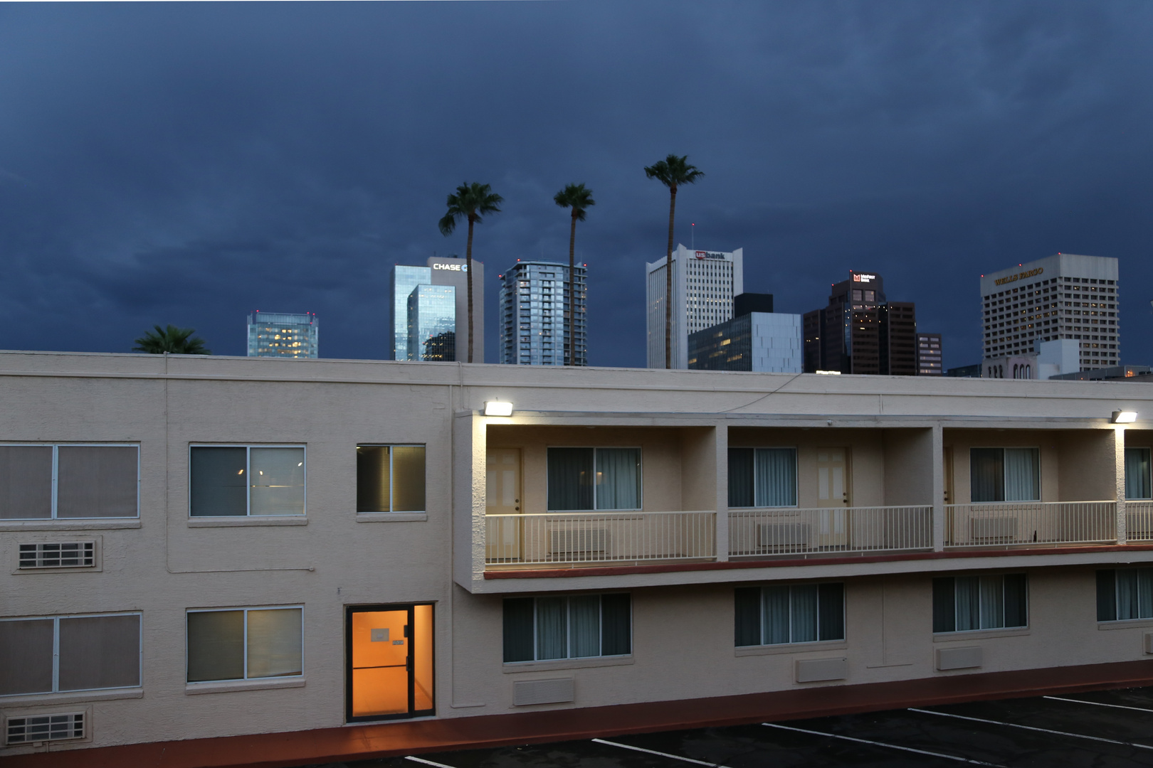 Phoenix Motel