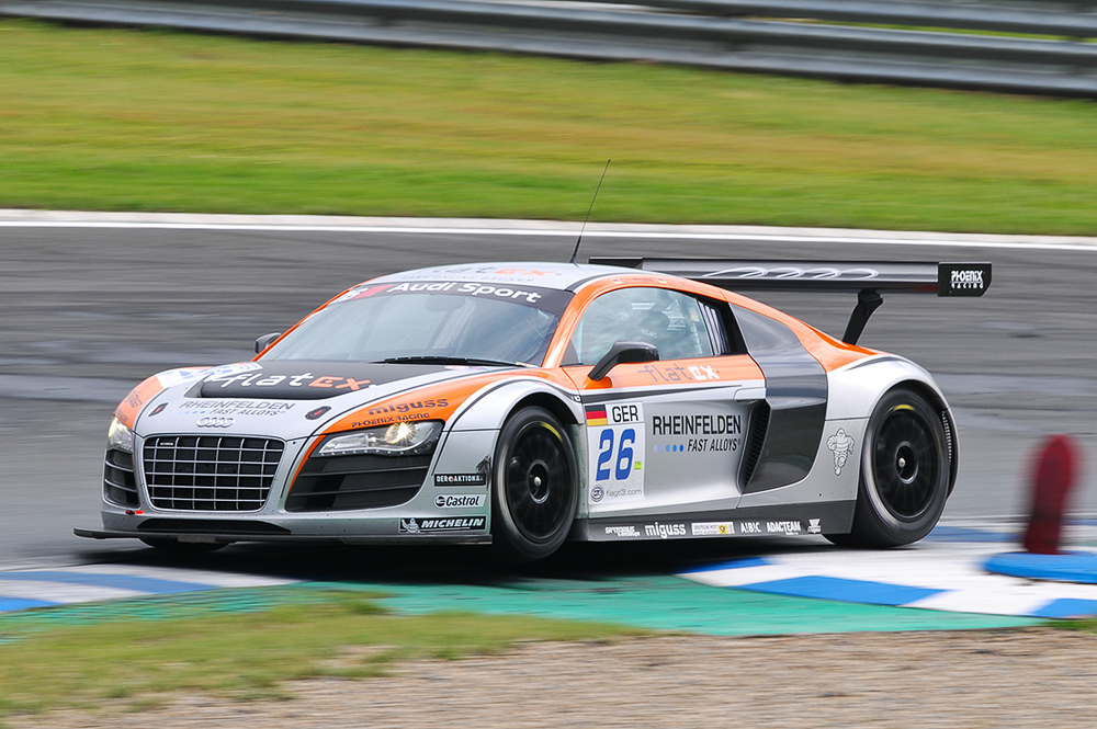 Phoenix Racing-Audi R8 LMS