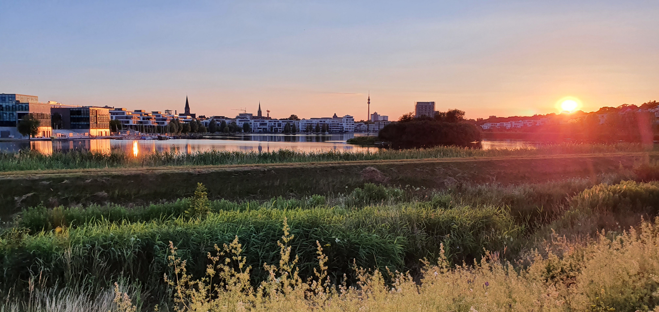 Phoenix-See bei Sonnenuntergang