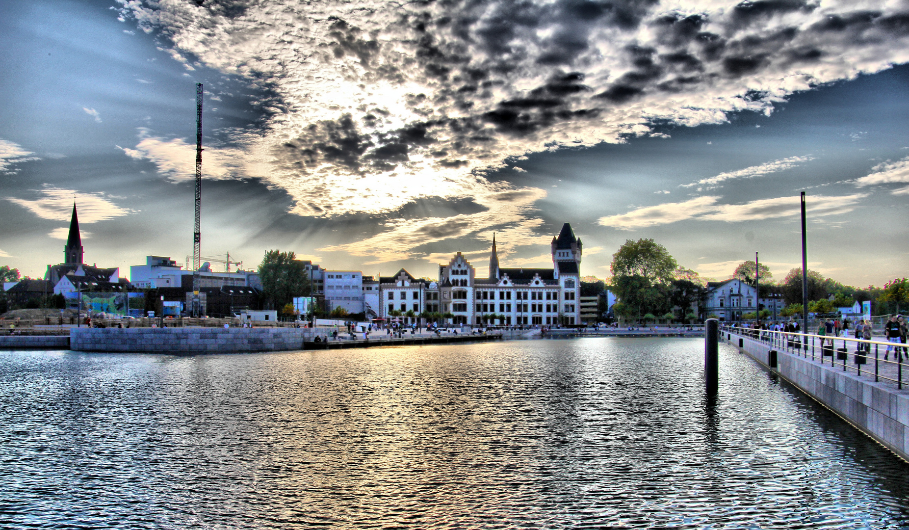 Phoenixsee mit Hörder Burg