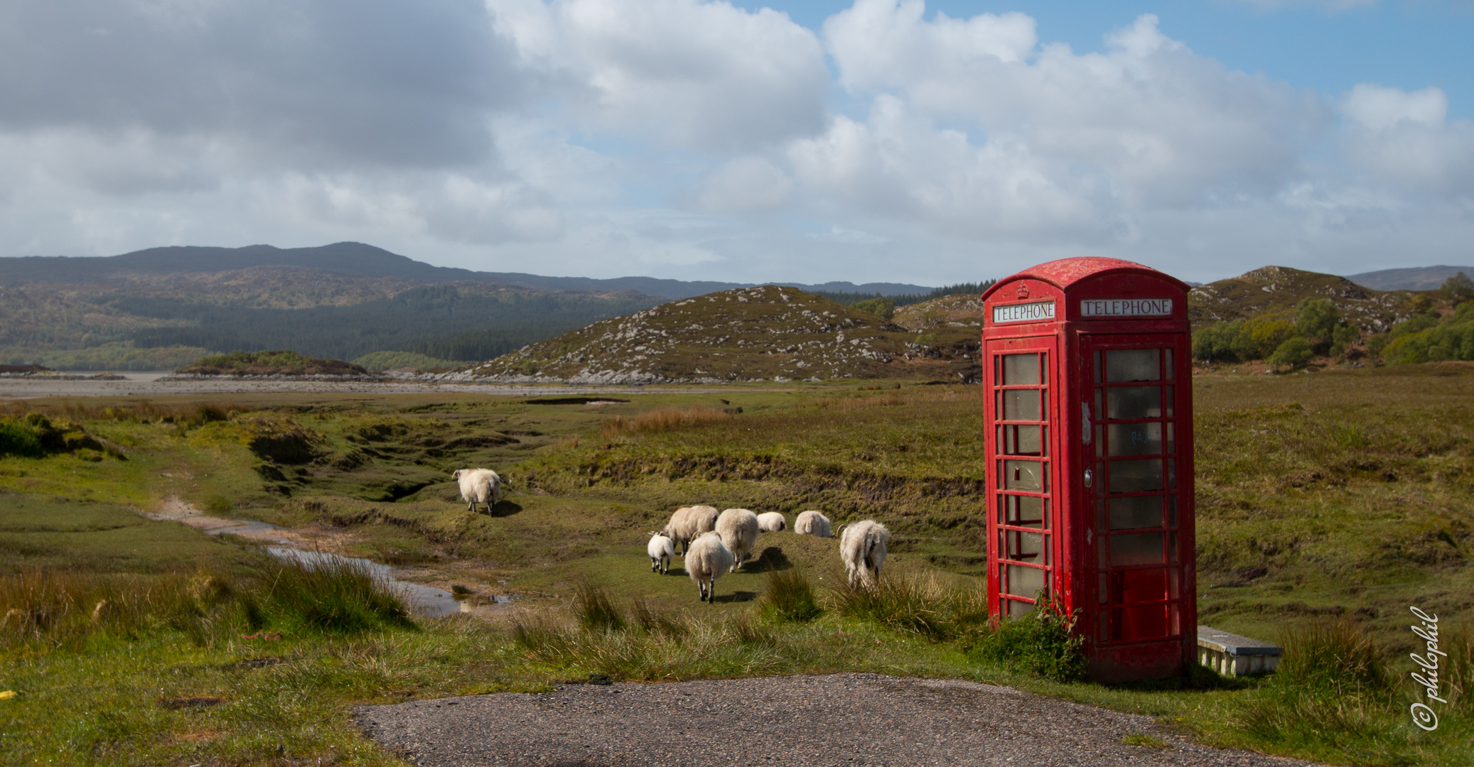 PhoneBox