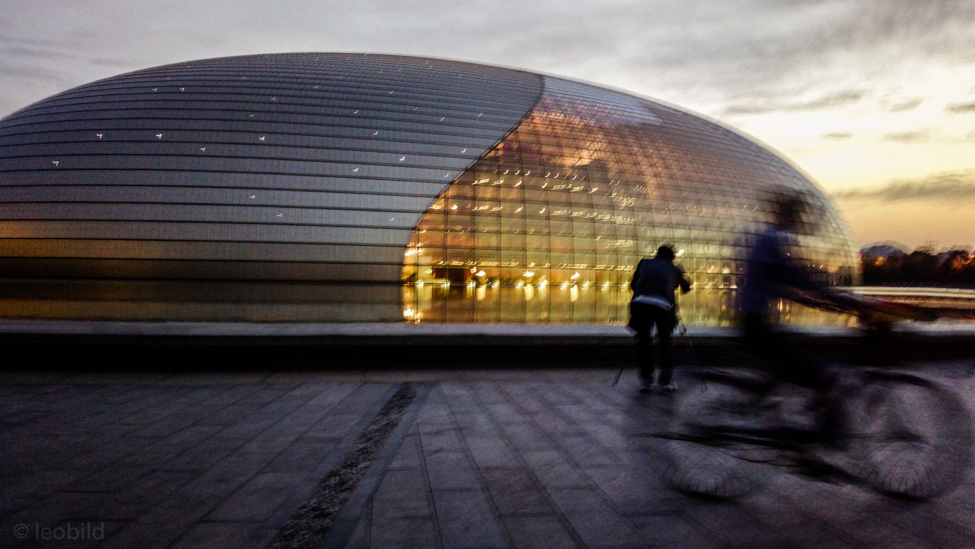 photo of a photo of the "giant egg"