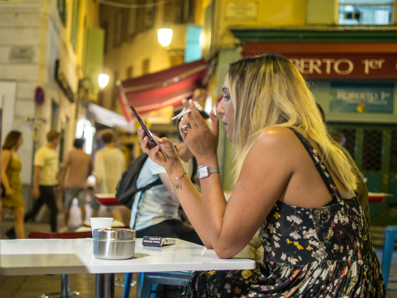 photo superficielle, sans profondeur  