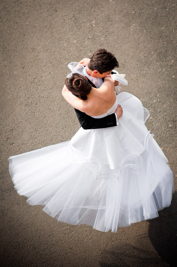 Photographie mariage - Mariés dansant