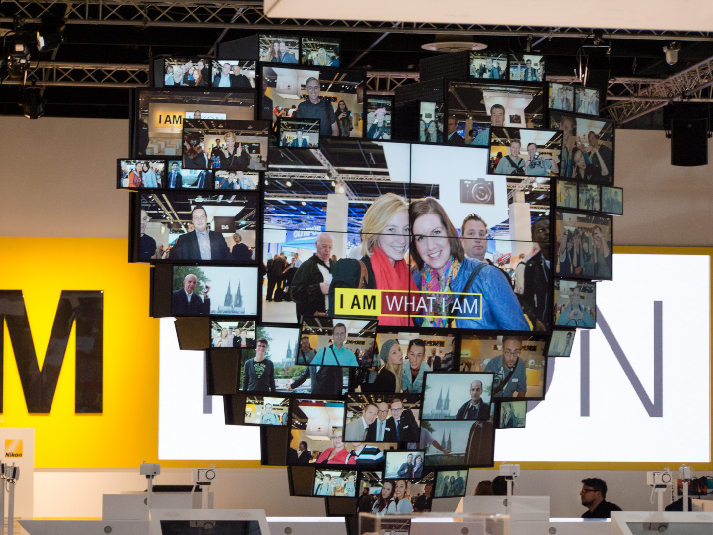 Photokina 2012 - Foto-Herz am Nikon-Stand