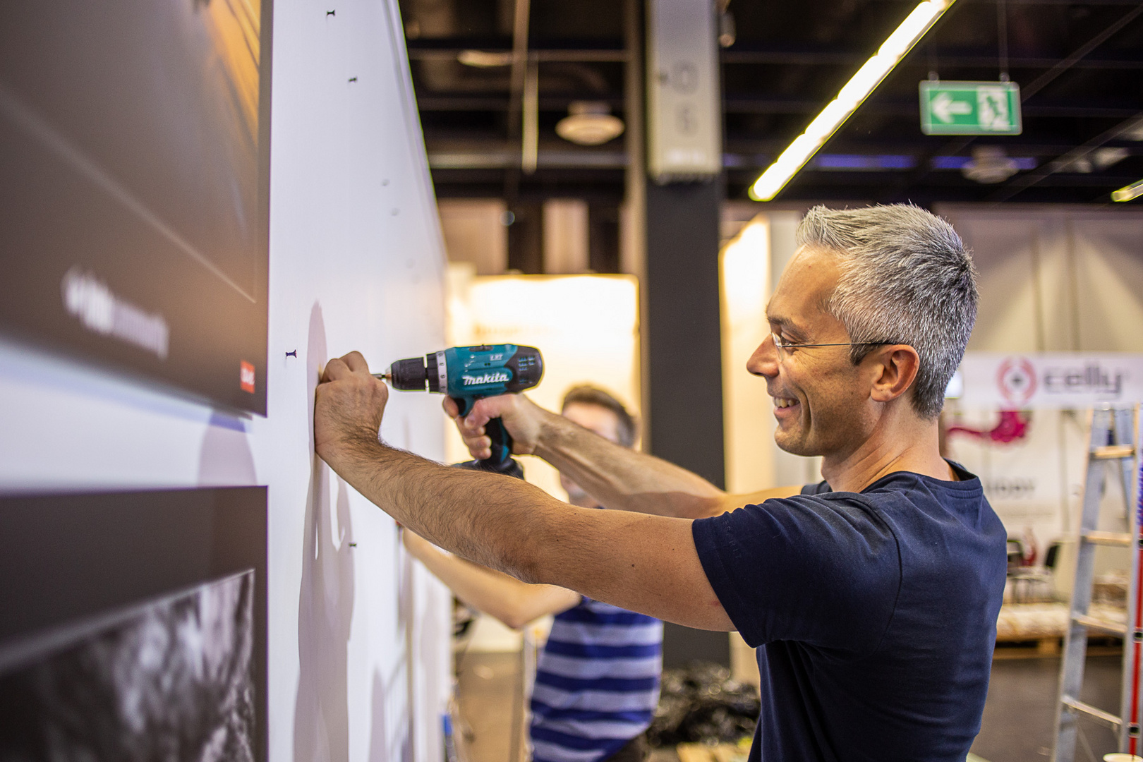 photokina 2018 - Aufbau der fotocommunity Ausstellung in Halle 2.2