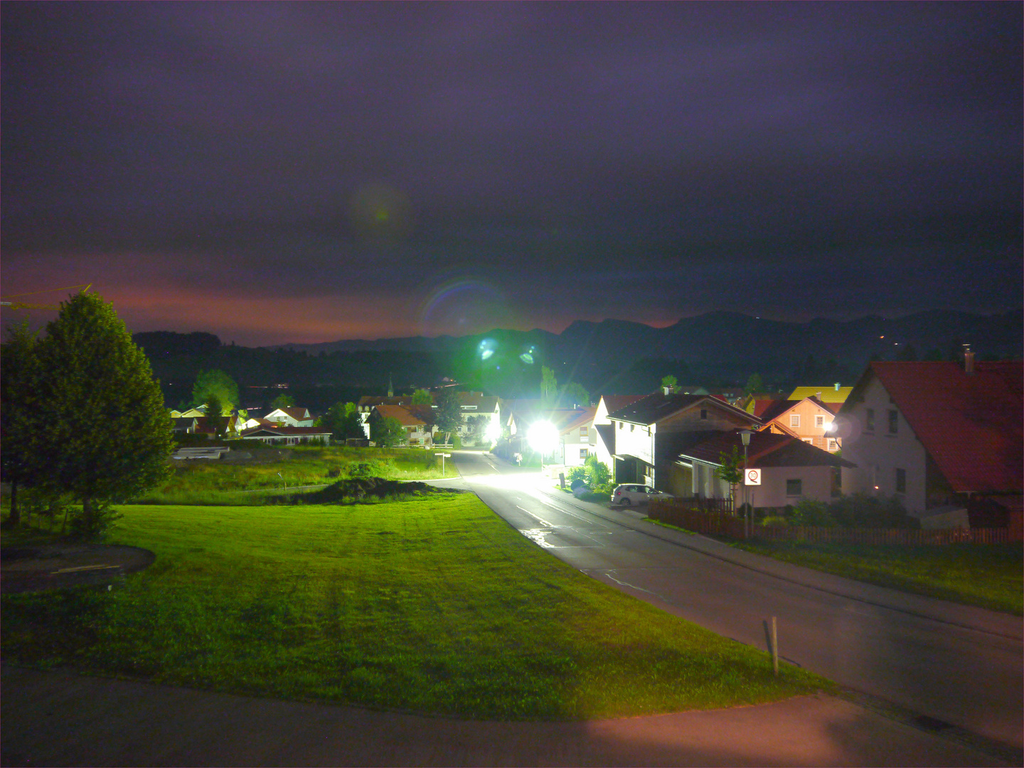 photonen sammeln. (ein gutenachtbild für euch nachtschwärmer)