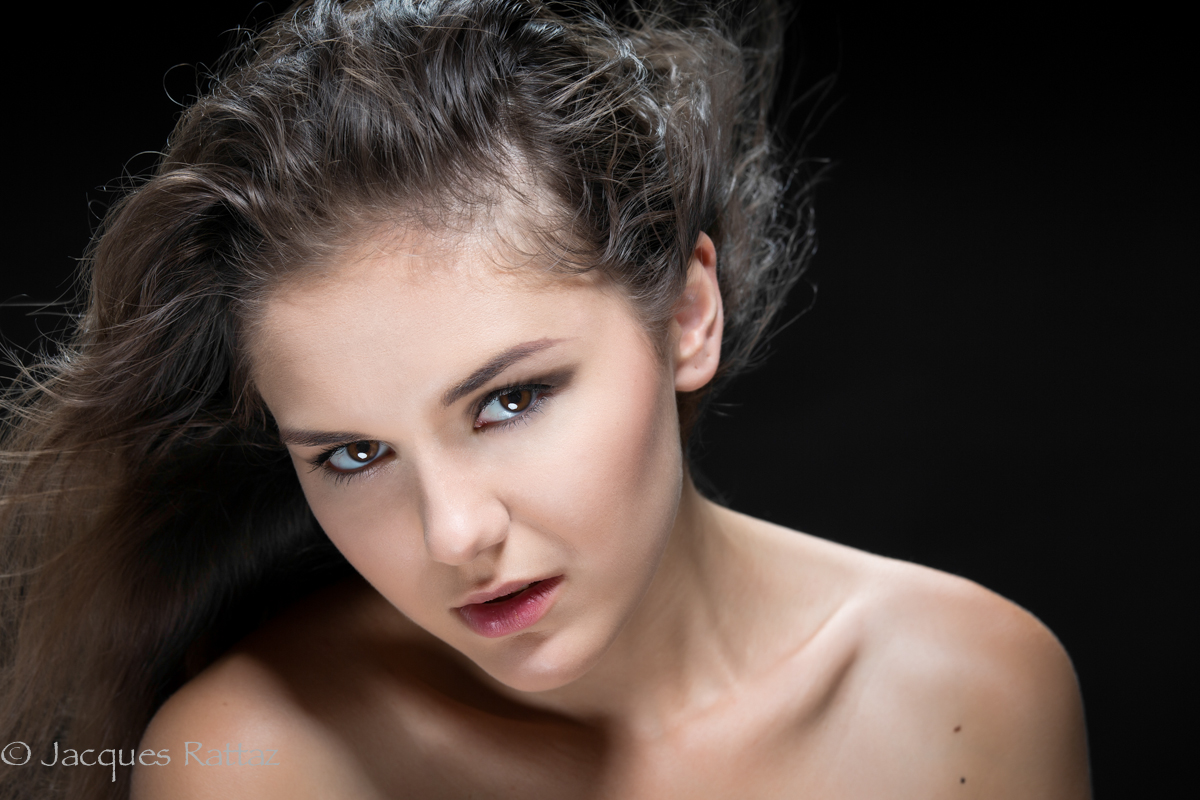 Phototours-Ukraine model in Schweiz