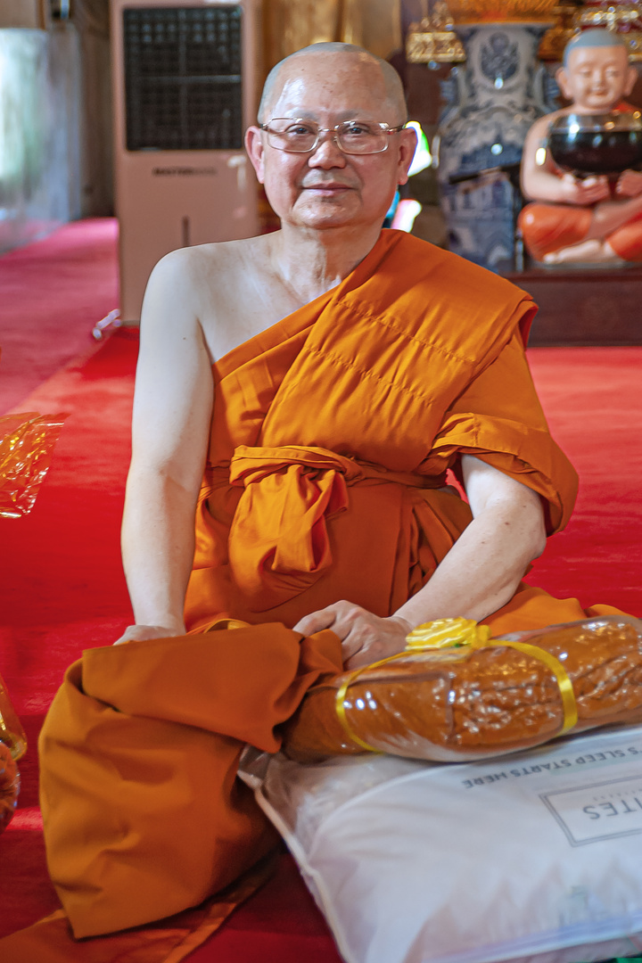Phra Aranyarit was getting to be a monk