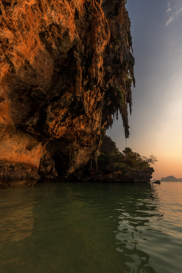 Phra Nang Cave I