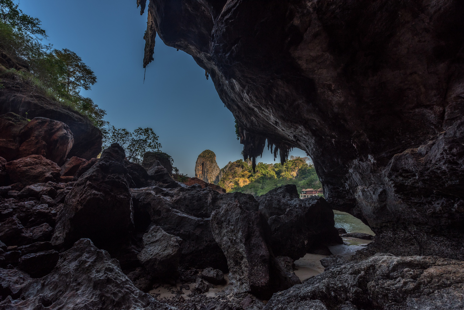 Phra Nang Cave VI