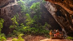 PHRAYA NAKHON CAVE 