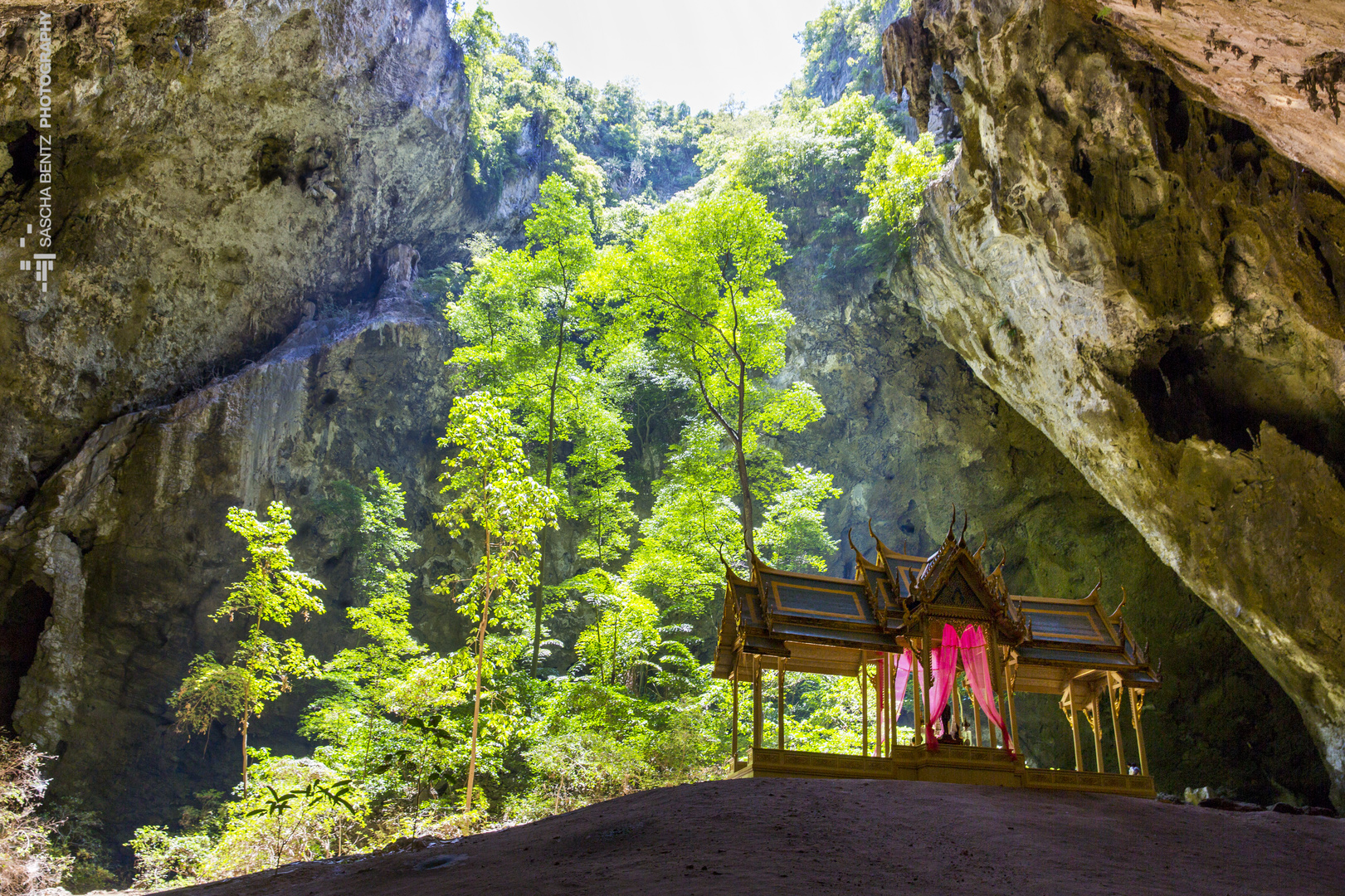 Phrayanakhon Höhle