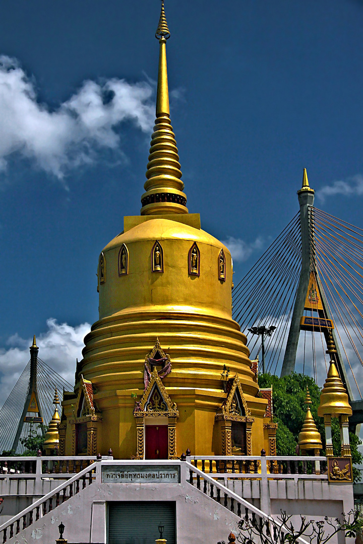 Phuttamongkhon-Chedi, Samut Prakan